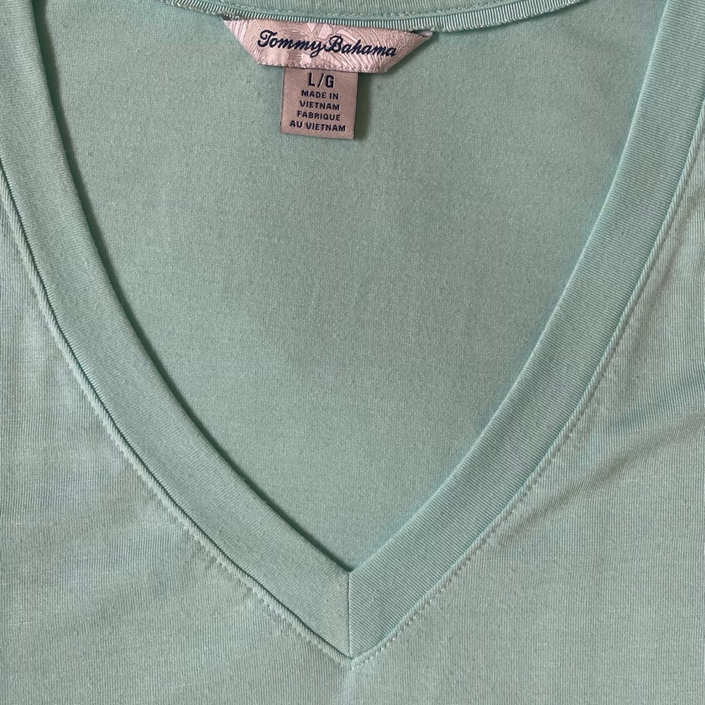 Tommy Bahama Size Large Kauai Jersey T-Shirt, Aquarius - Picture 4 of 7